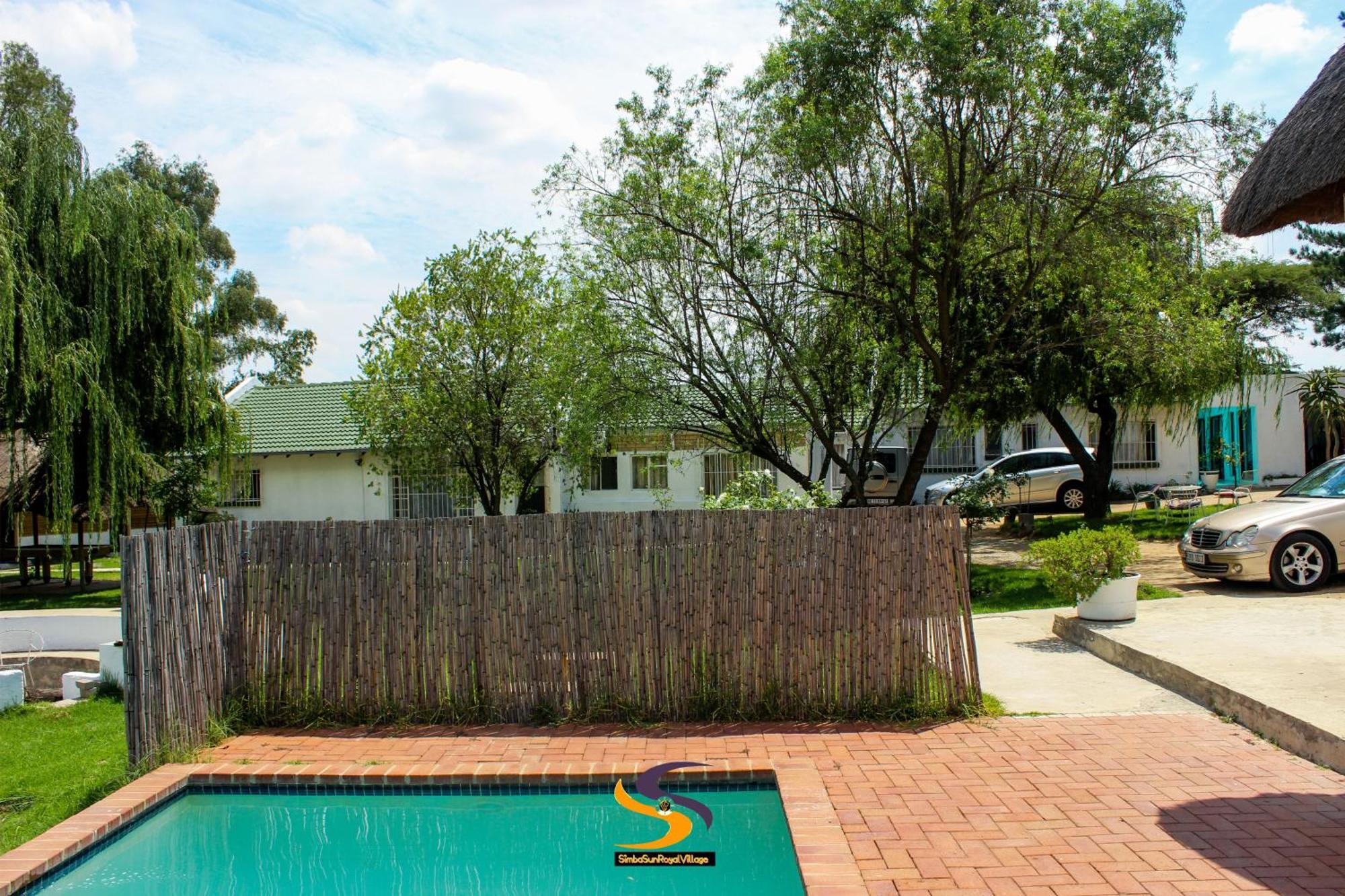 Simbasun Cottages Midrand Eksteriør billede