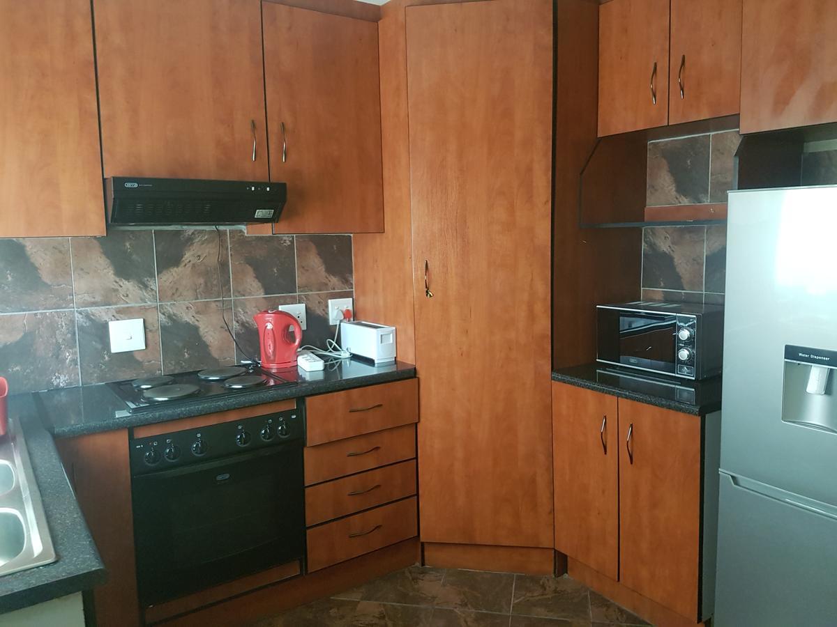 Simbasun Cottages Midrand Eksteriør billede
