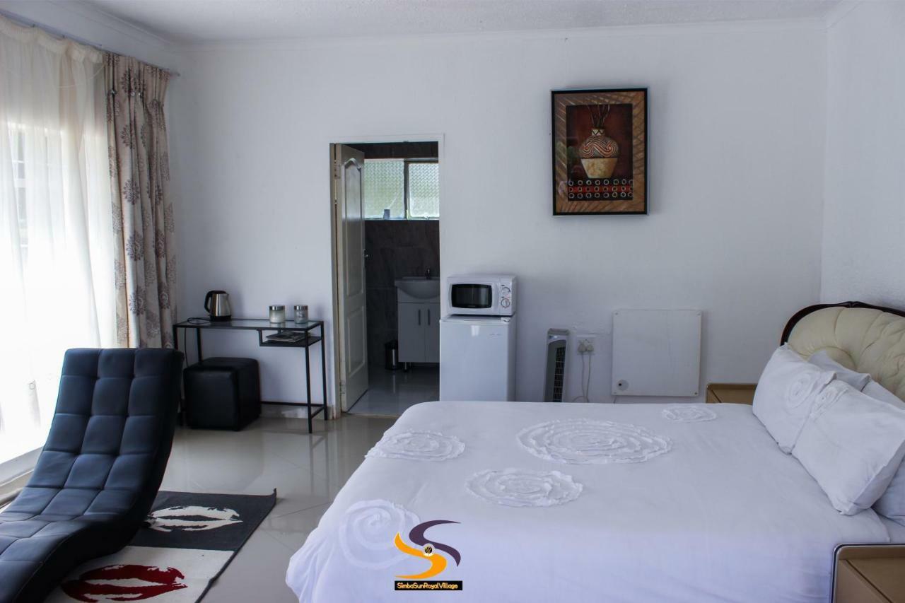 Simbasun Cottages Midrand Eksteriør billede