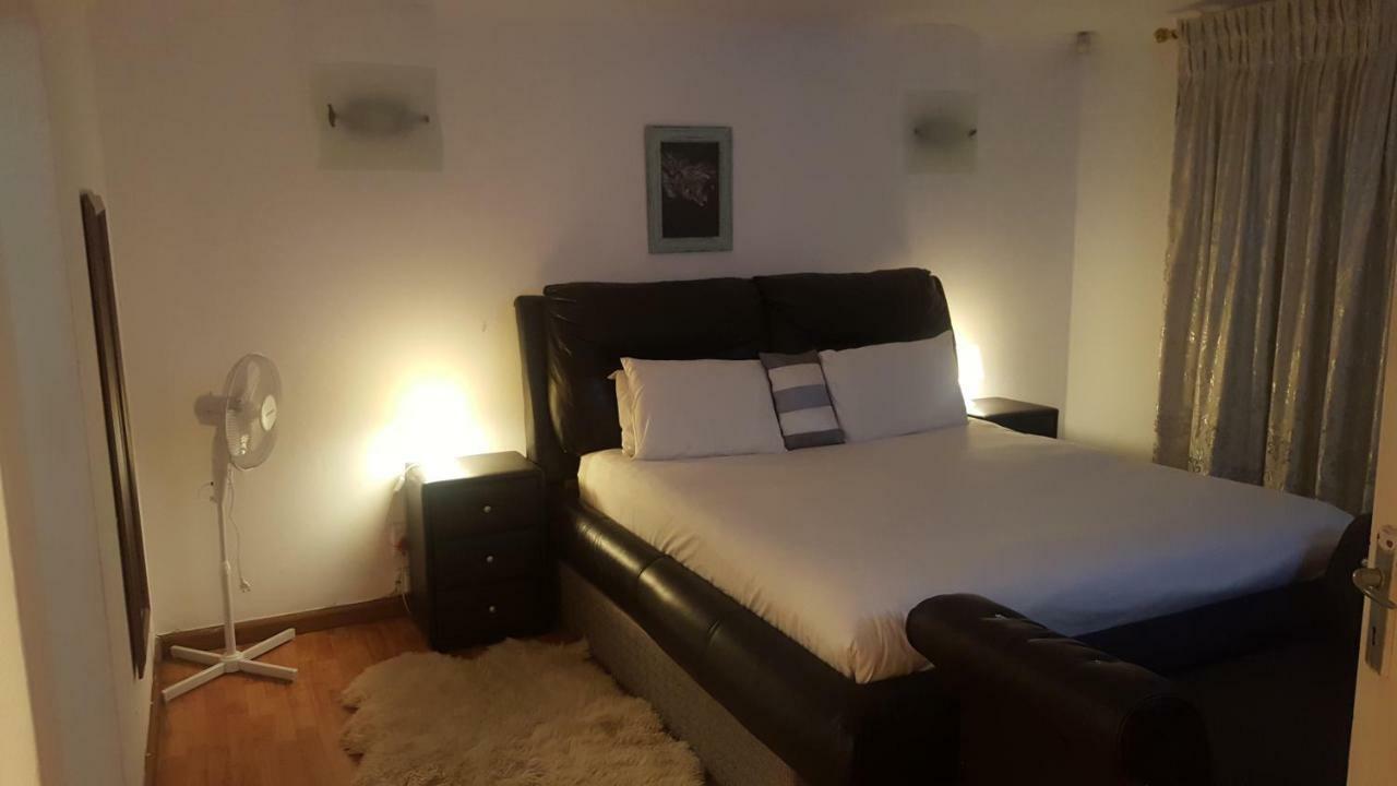 Simbasun Cottages Midrand Eksteriør billede